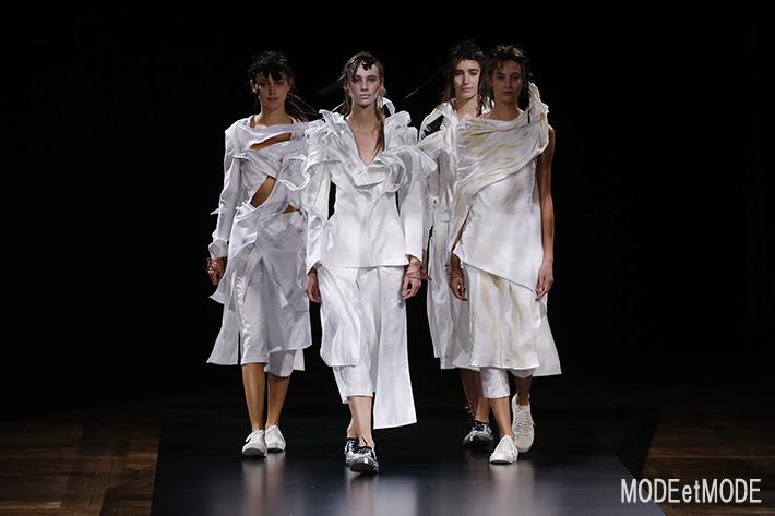 yohji_yamamoto_ss21_033