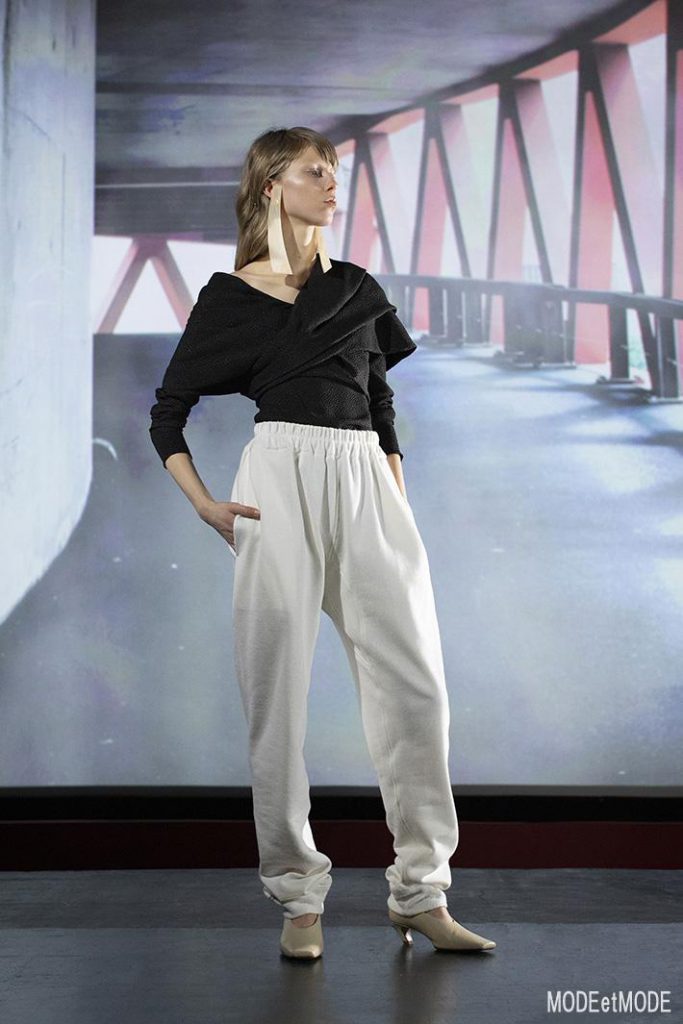 Edeline Lee_aw21pap_011