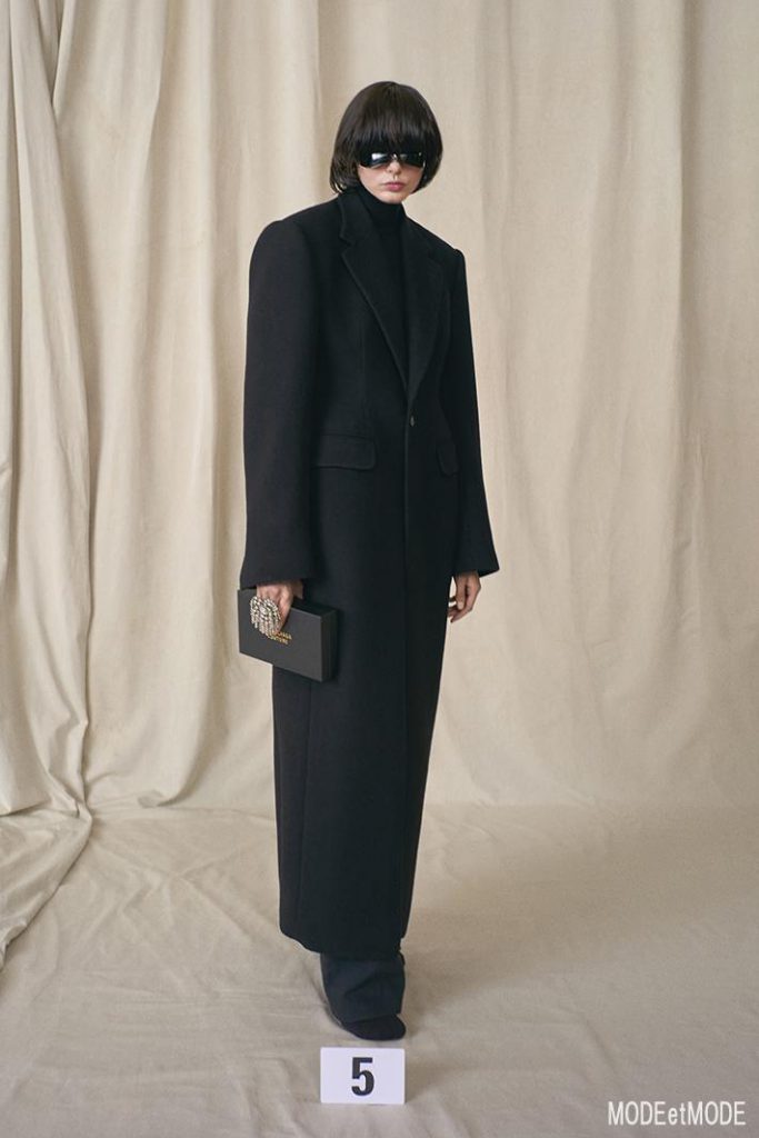 BALENCIAGA_COUTURE_005