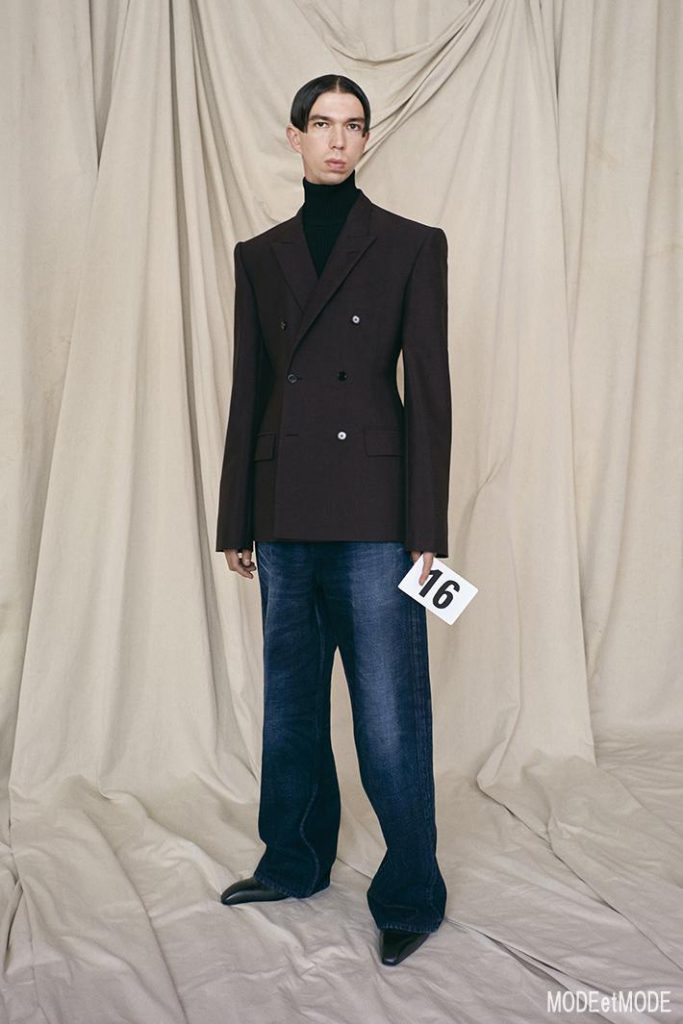 BALENCIAGA_COUTURE_016