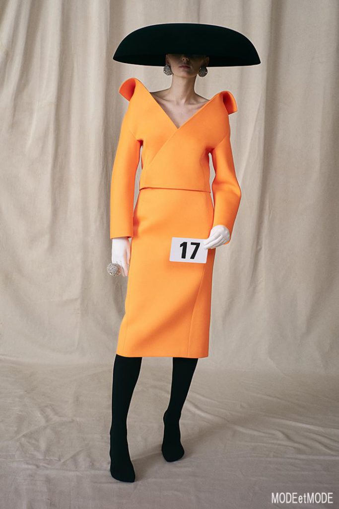BALENCIAGA_COUTURE_017