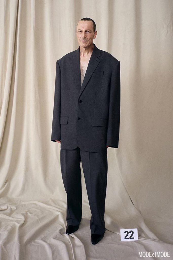 BALENCIAGA_COUTURE_022