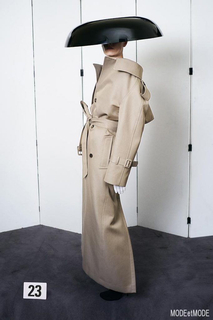 BALENCIAGA_COUTURE_023