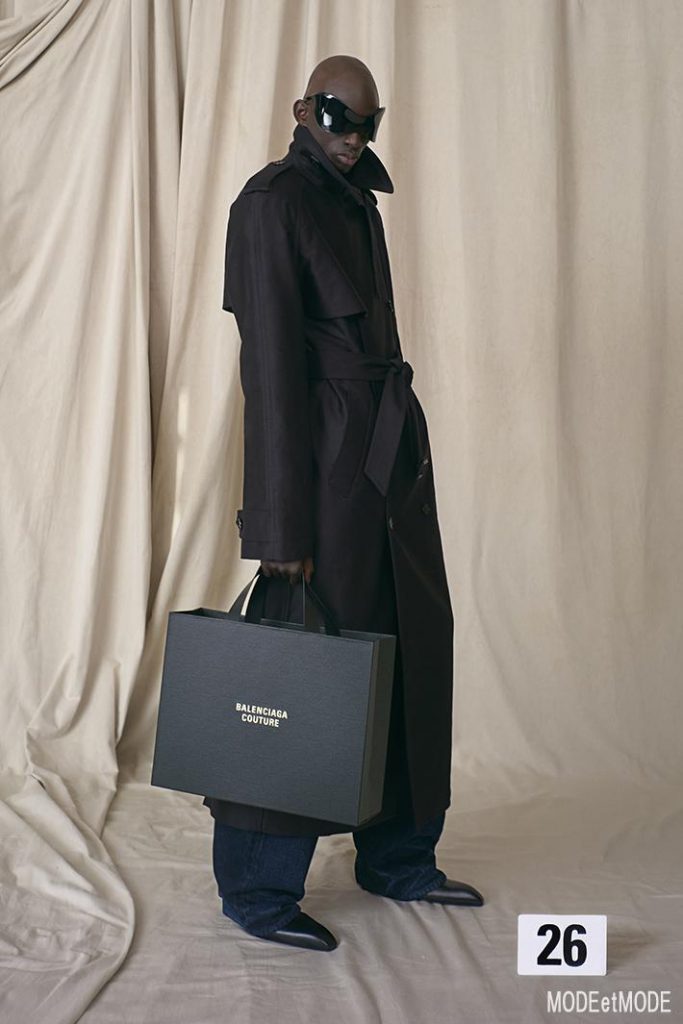 BALENCIAGA_COUTURE_026