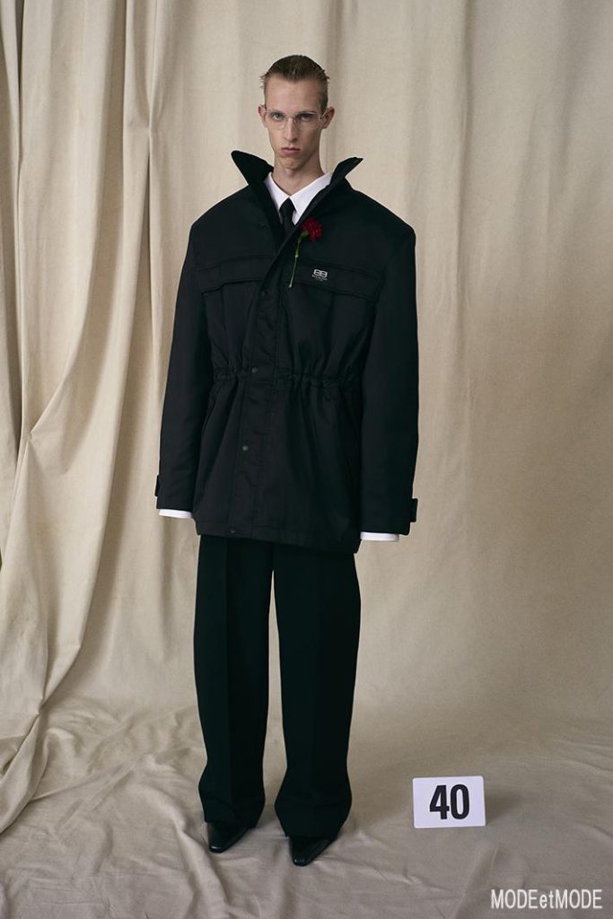 BALENCIAGA_COUTURE_040