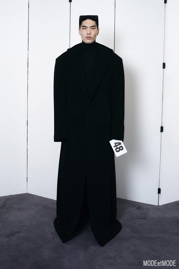 BALENCIAGA_COUTURE_048