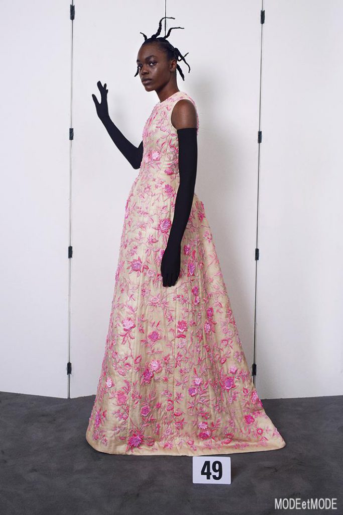BALENCIAGA_COUTURE_049