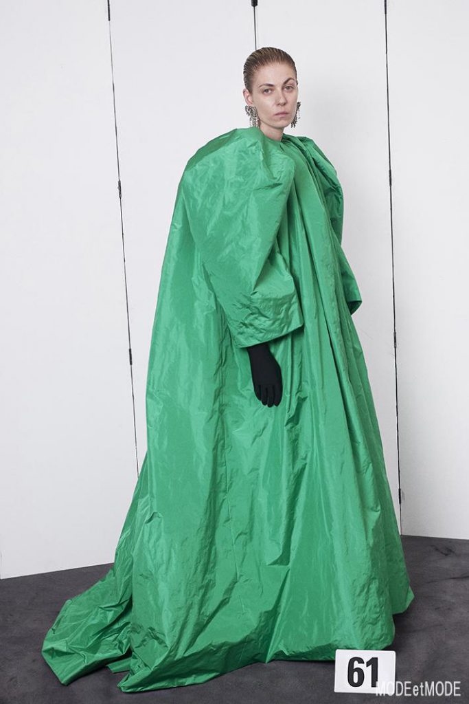 BALENCIAGA_COUTURE_061