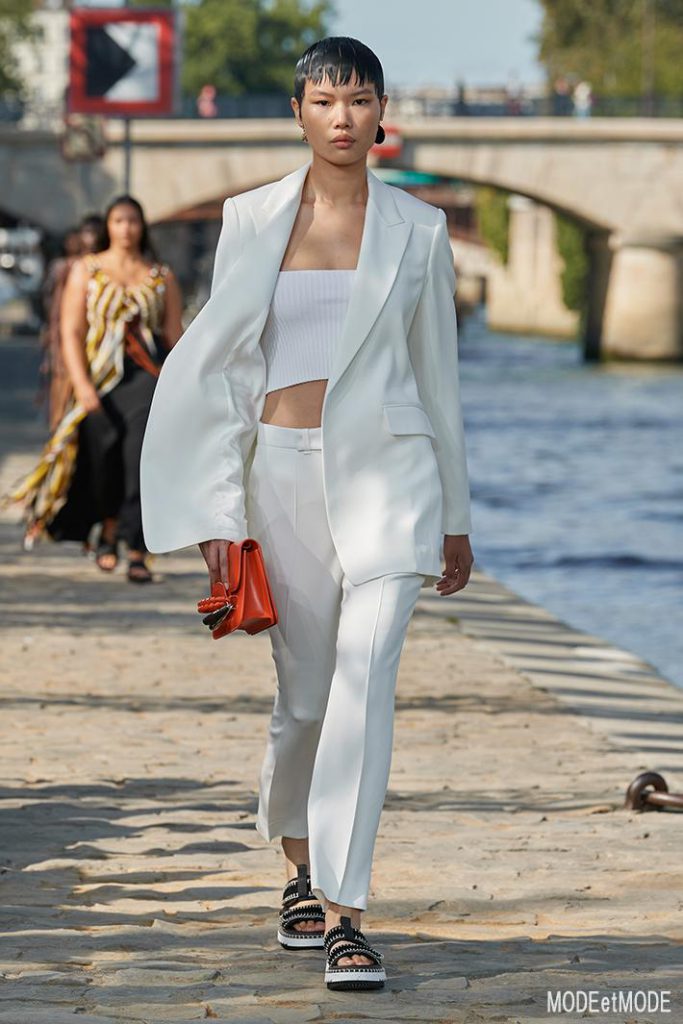 Chloé_SS22_026