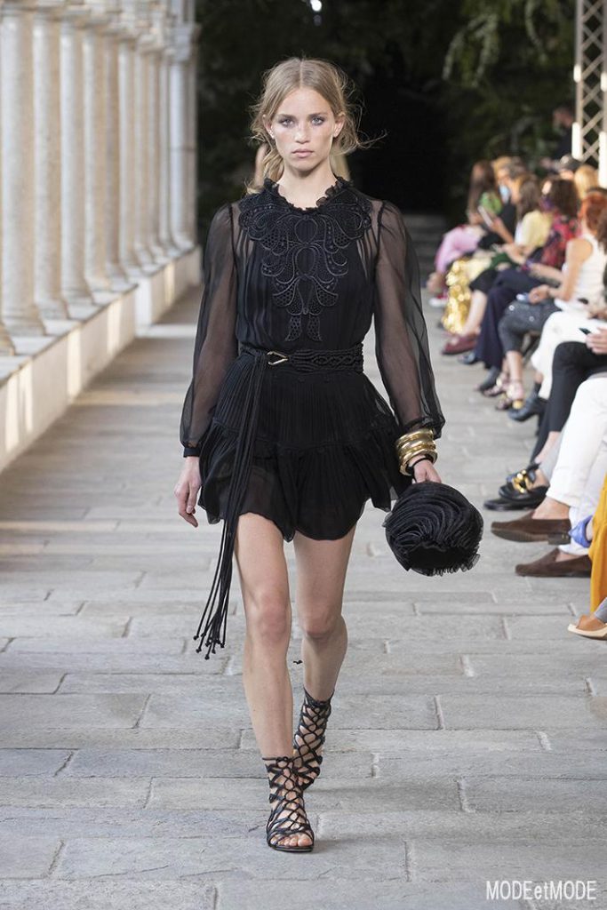 ALBERTA_FERRETTI_SS22_007