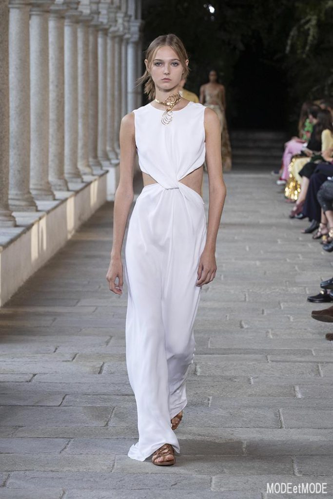 ALBERTA_FERRETTI_SS22_029