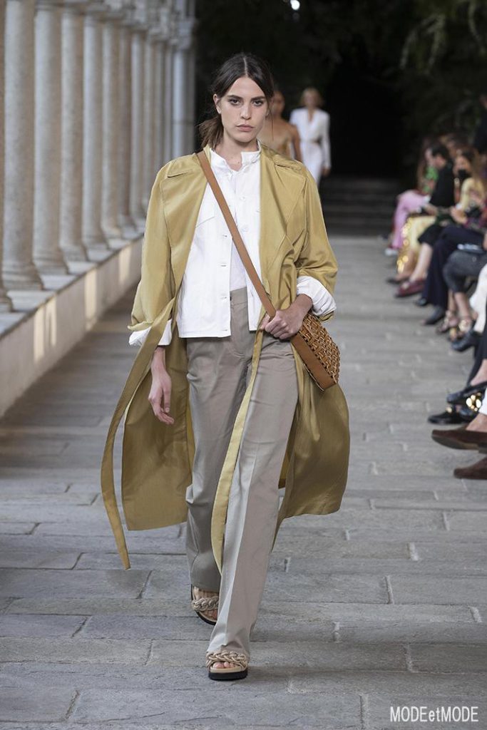 ALBERTA_FERRETTI_SS22_030