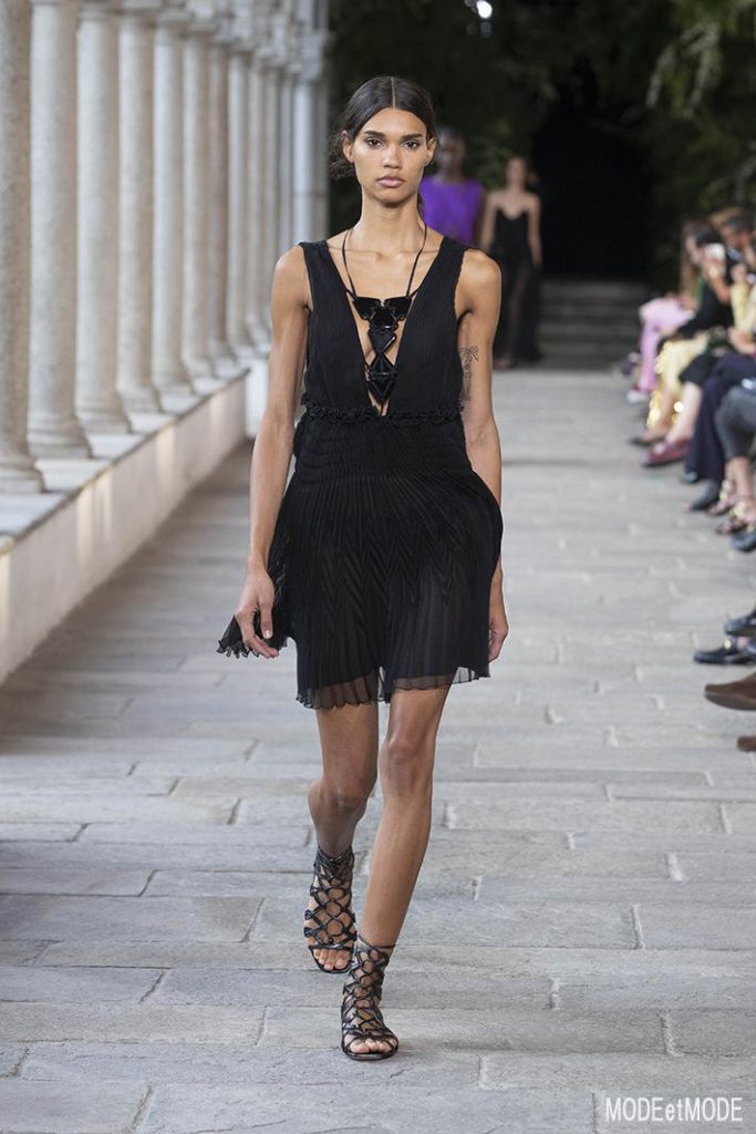 ALBERTA_FERRETTI_SS22_042