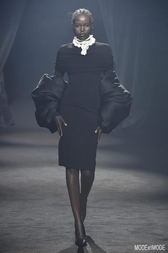 SS22