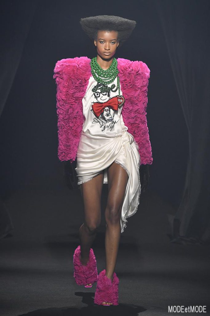 SS22