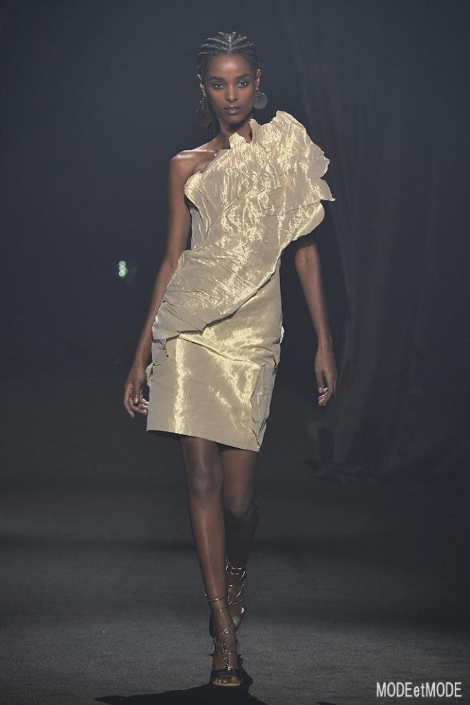 SS22
