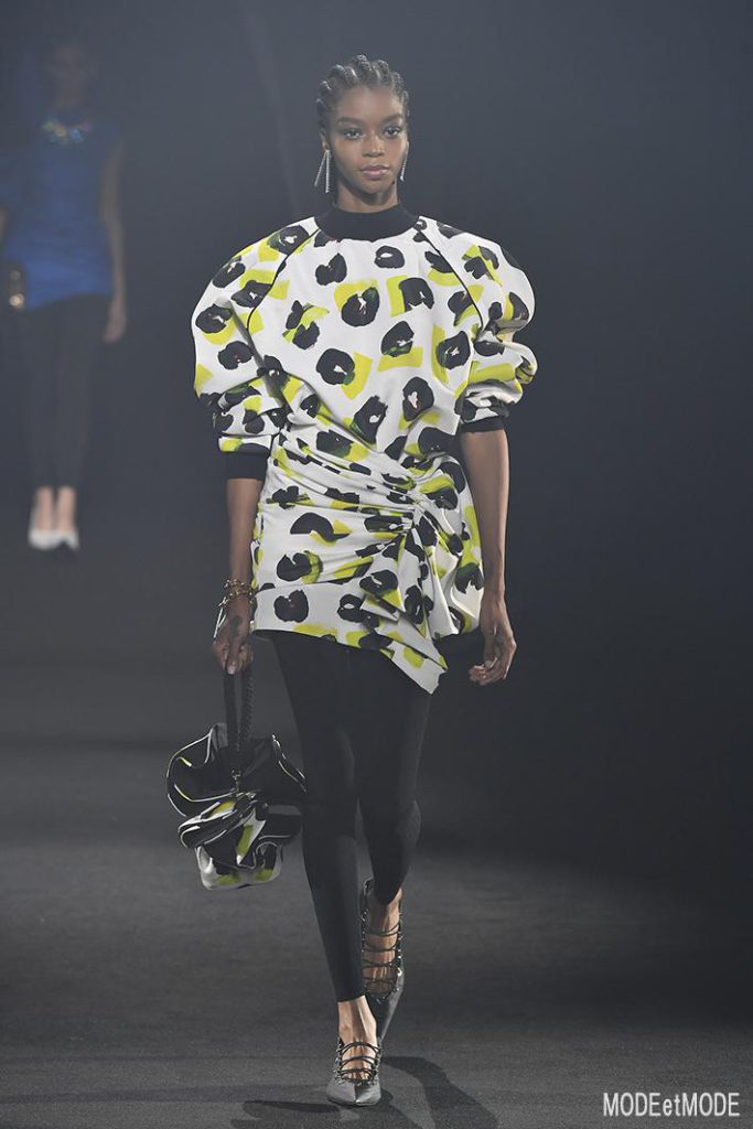 SS22