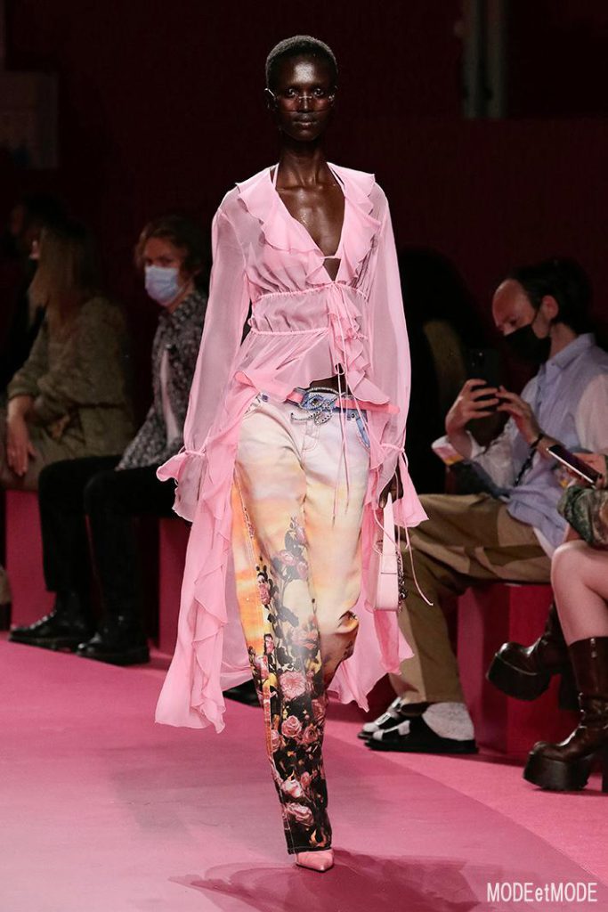 Blumarine_SS22_012