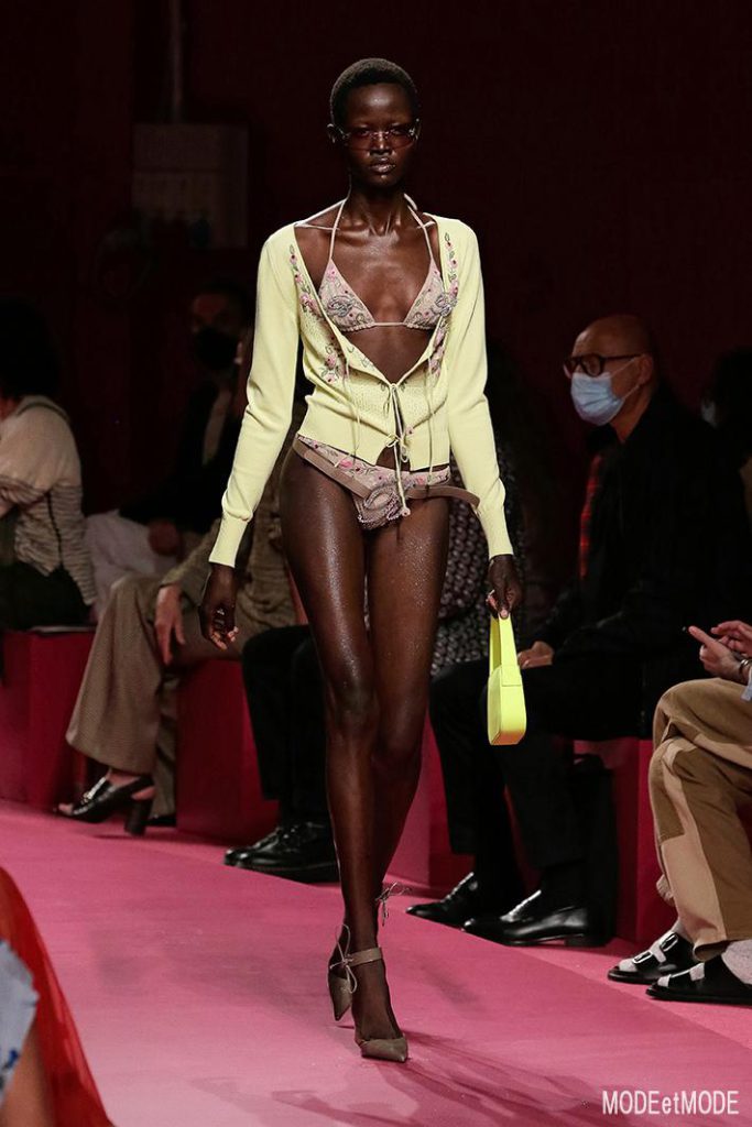 Blumarine_SS22_047