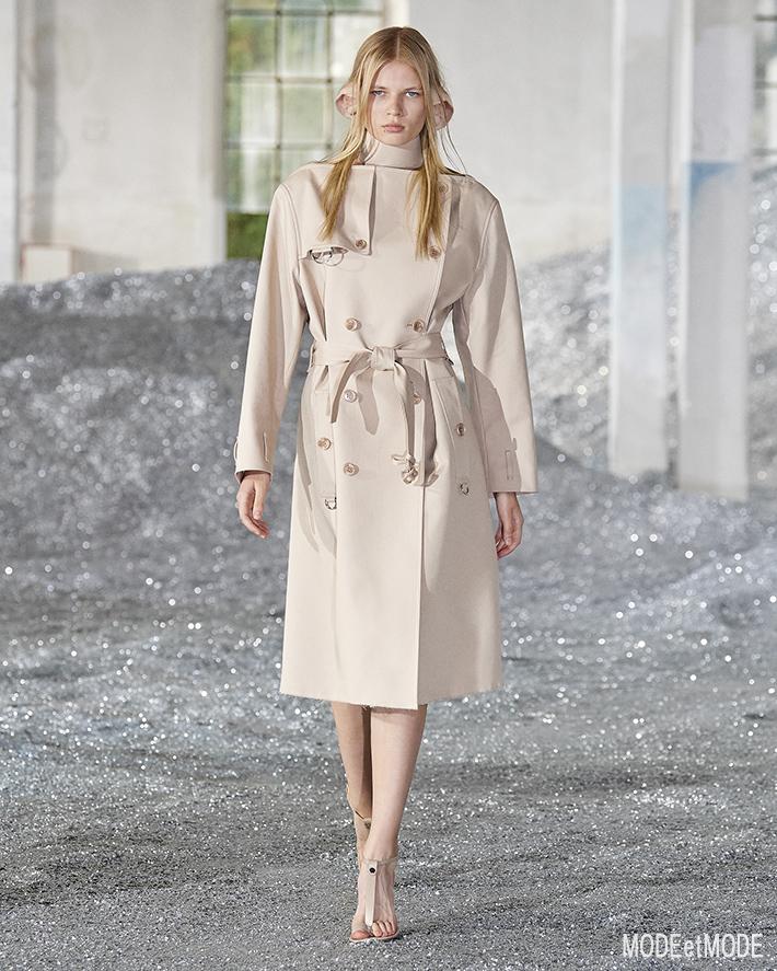 Burberry_SS22_001