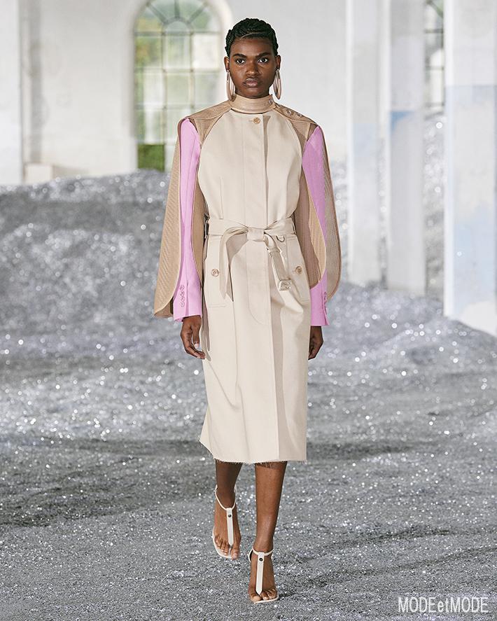 Burberry_SS22_021