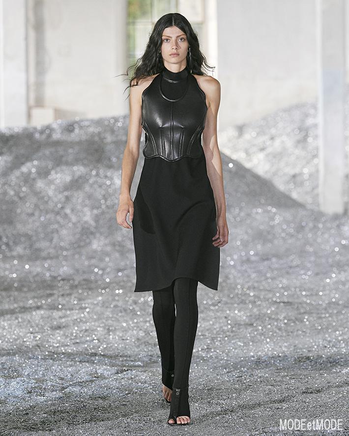 Burberry_SS22_022