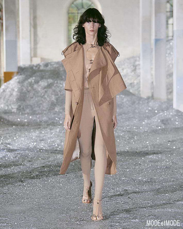 Burberry_SS22_027