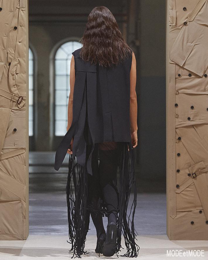 Burberry_SS22_047b