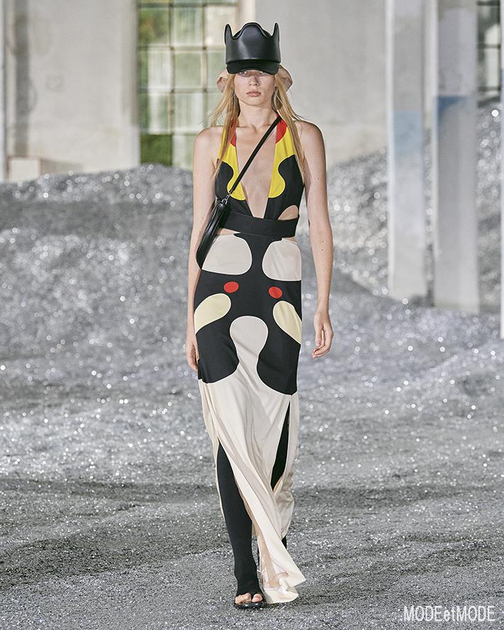 Burberry_SS22_050