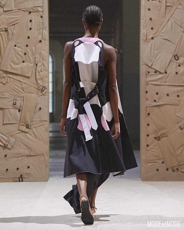 Burberry_SS22_051b