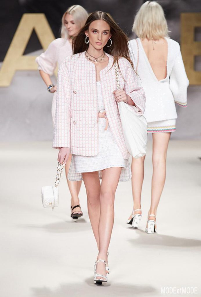 CHANEL_SS22_040