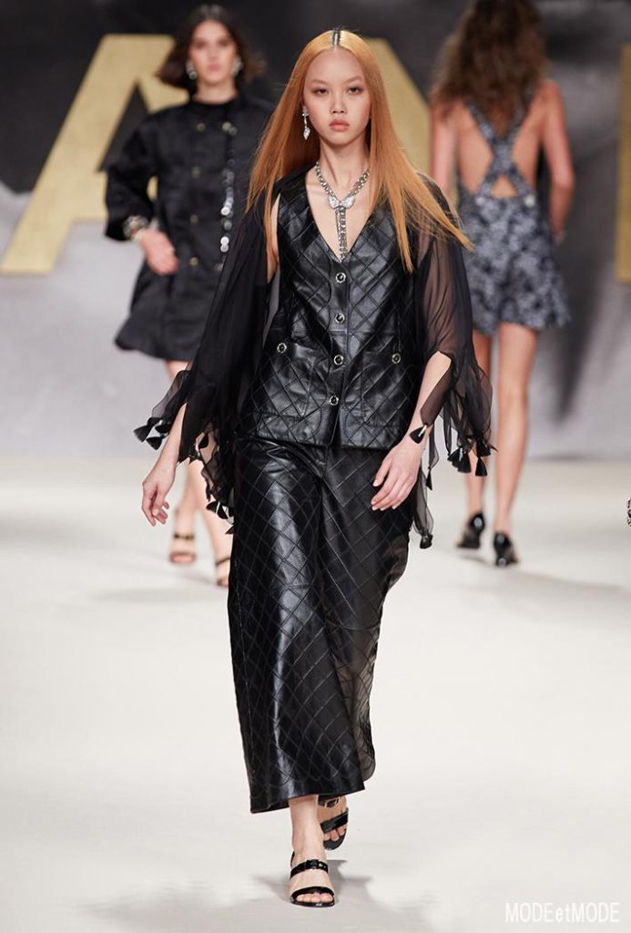 CHANEL_SS22_060