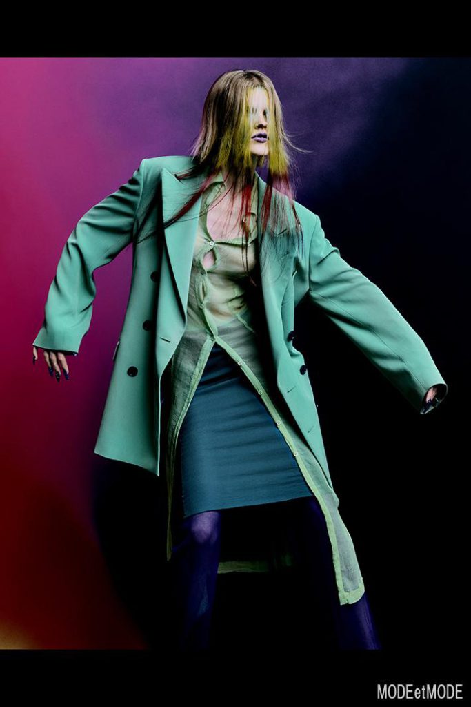 DRIES_VAN_NOTEN_SS22_009