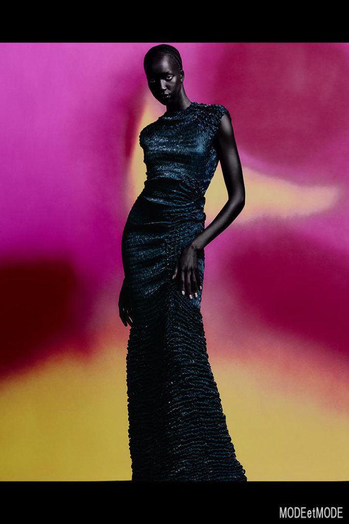 DRIES_VAN_NOTEN_SS22_053