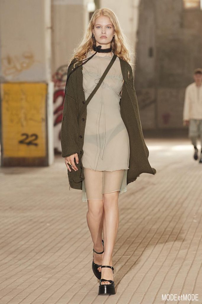 DSQUARED2_SS22_woman_048
