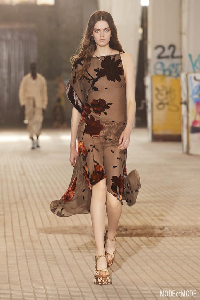 DSQUARED2_SS22_woman_050