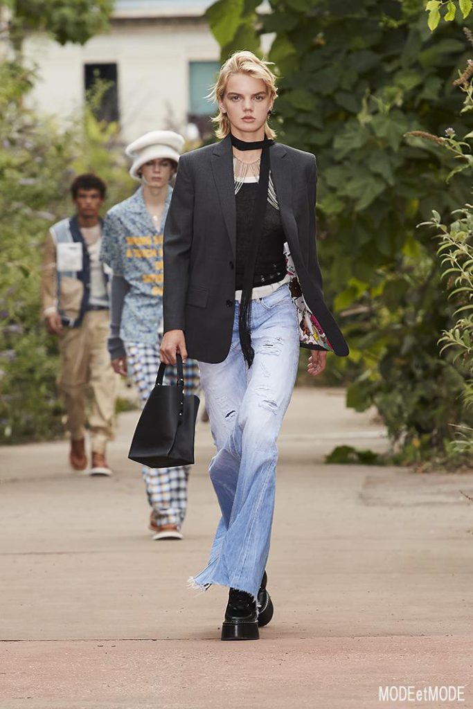 DSQUARED2_SS22_woman_063