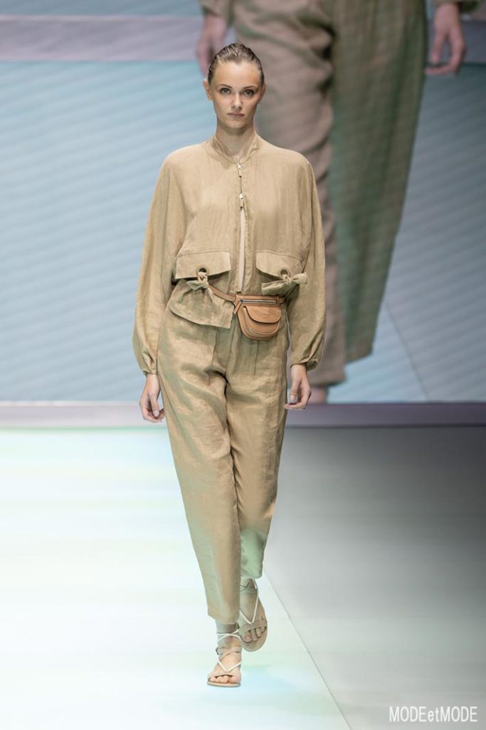EMPORIO_ARMANI_SS22_LADIES_014
