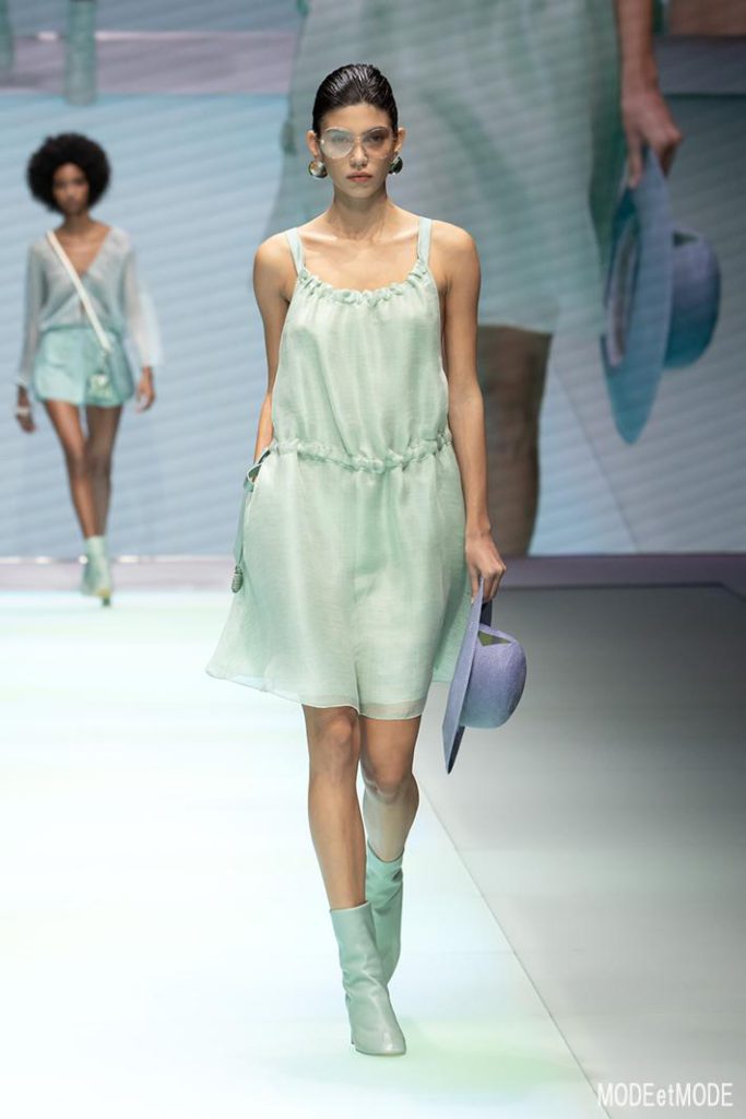 EMPORIO_ARMANI_SS22_LADIES_022