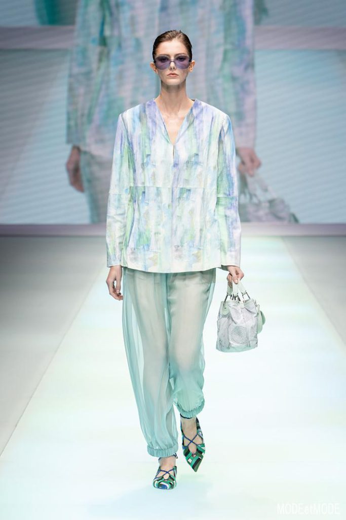 EMPORIO_ARMANI_SS22_LADIES_030