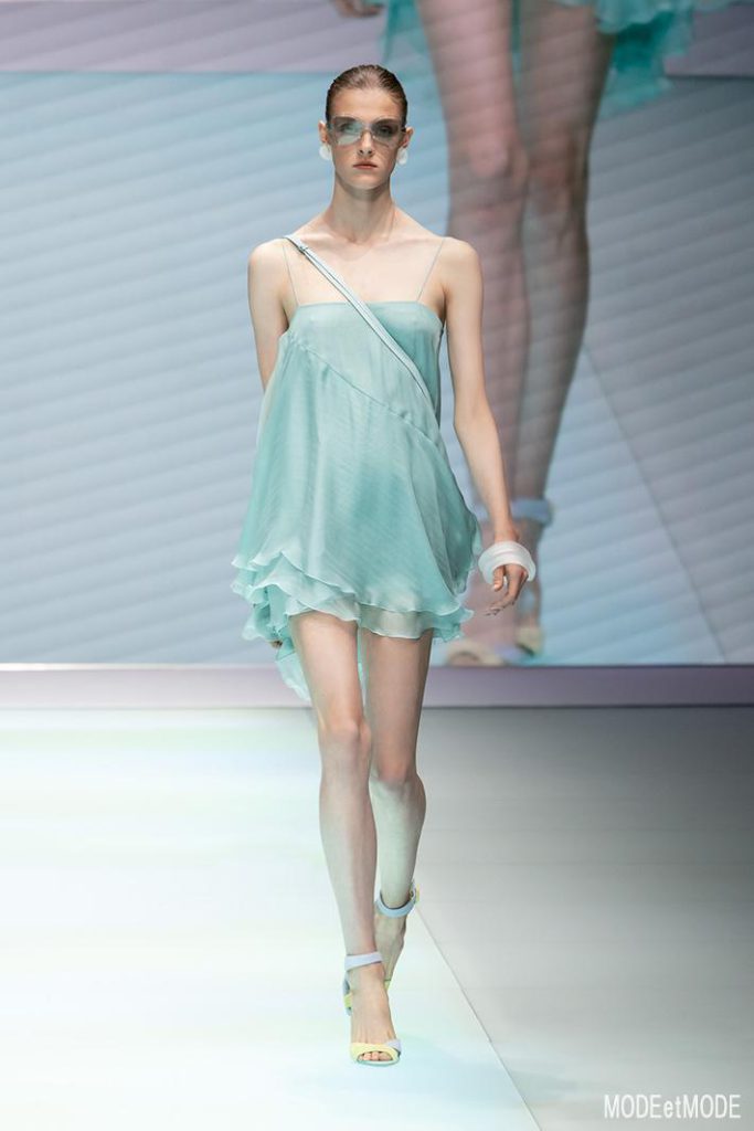 EMPORIO_ARMANI_SS22_LADIES_032