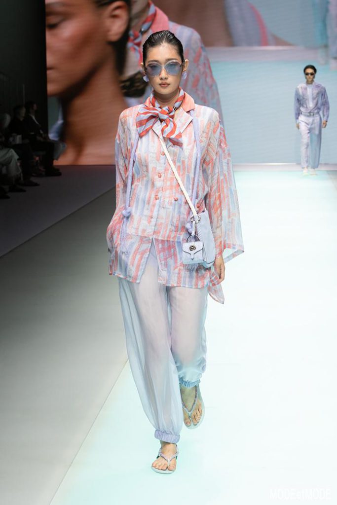 EMPORIO_ARMANI_SS22_LADIES_040