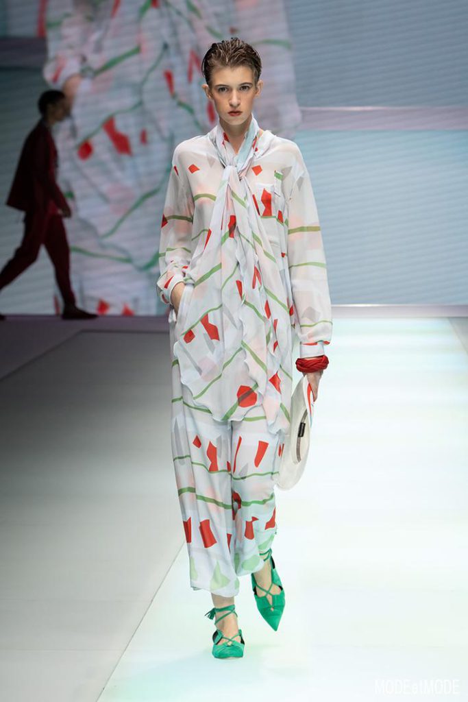 EMPORIO_ARMANI_SS22_LADIES_050