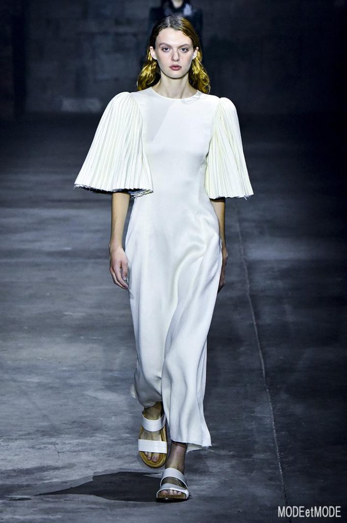 SS22