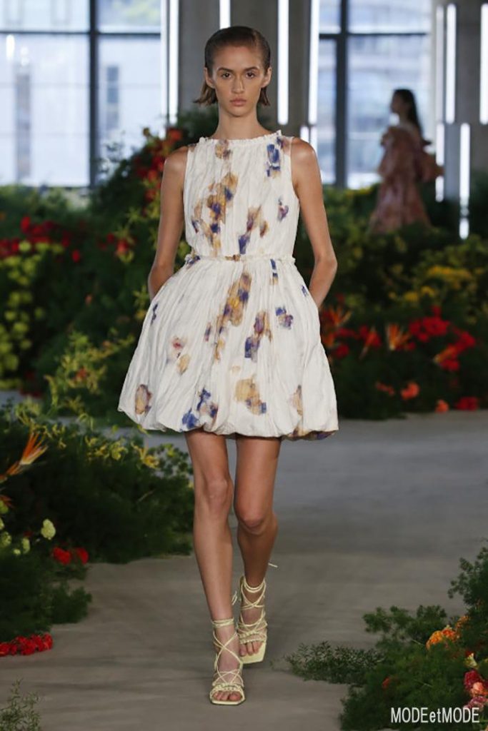 JasonWu_SS22_001