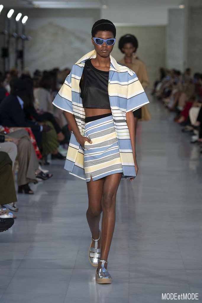 Max_Mara_SS22_011