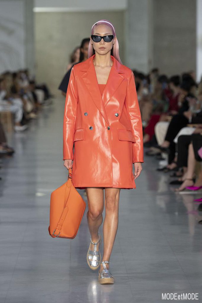 Max_Mara_SS22_015