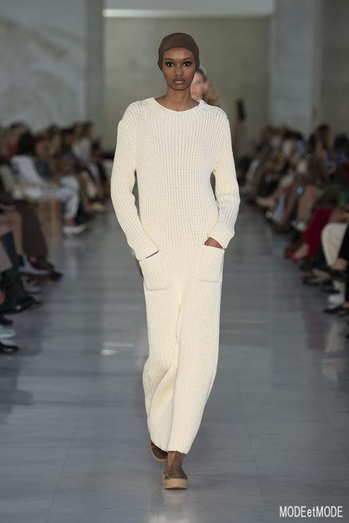 Max_Mara_SS22_021