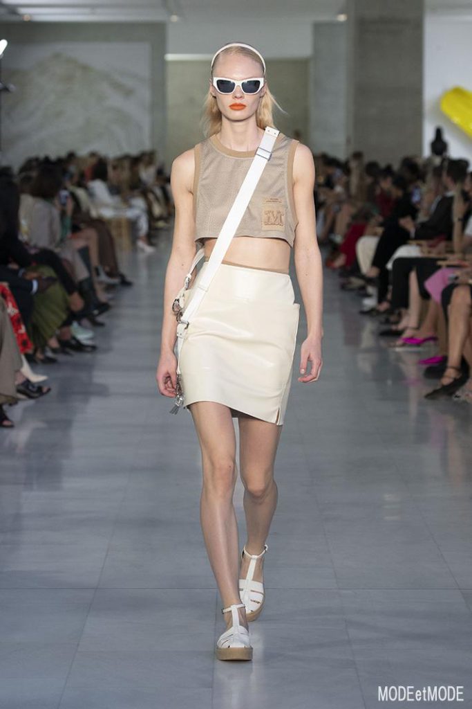 Max_Mara_SS22_026