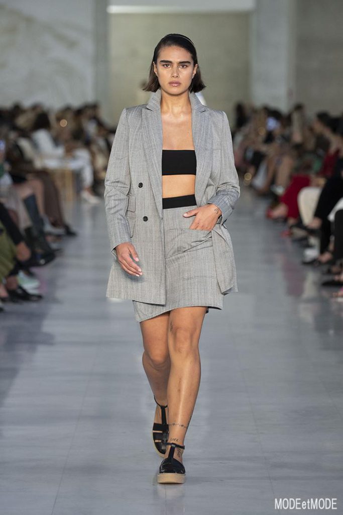 Max_Mara_SS22_031